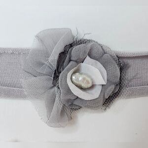 Newborn baby soft and stretchy tie-back headband photo shoot prop handma…